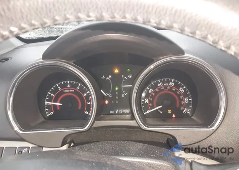 2010 Toyota Highlander Limited V6 z USA, uszkodzony, nr VIN 5TDDK3EH1AS008375